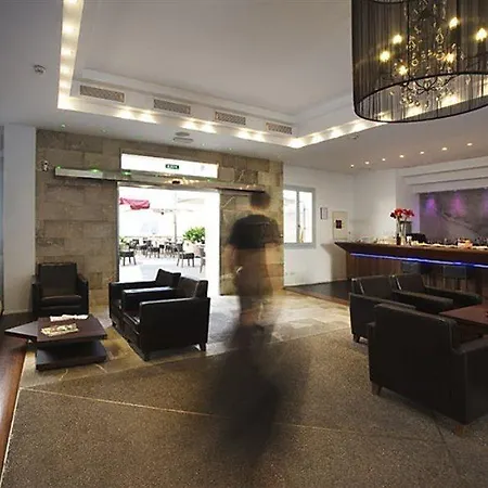 Mhouse Boutique Hotel 4*