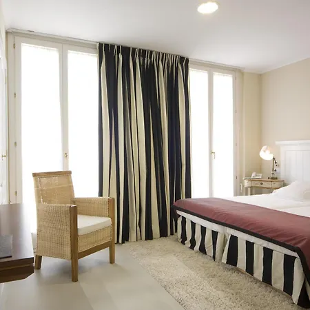 Mhouse Boutique 4*