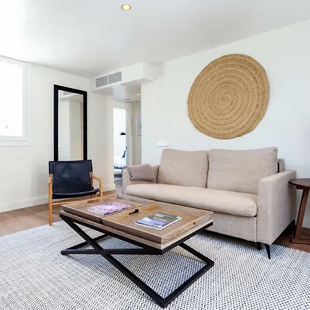 Mhouse Boutique 4*